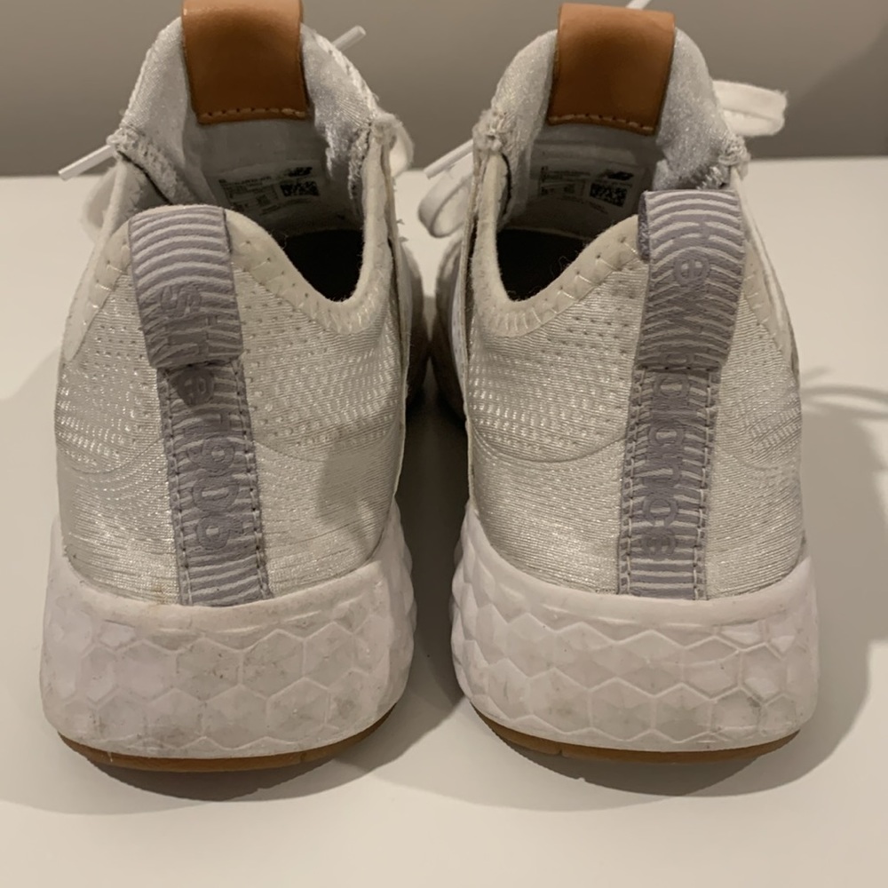 Sneaker - Picture 6 of 9